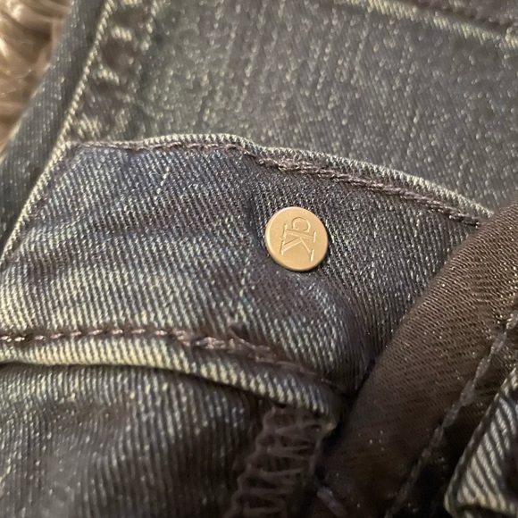 Calvin Klein Jeans NWT - Standard Straight - Picture 9 of 15